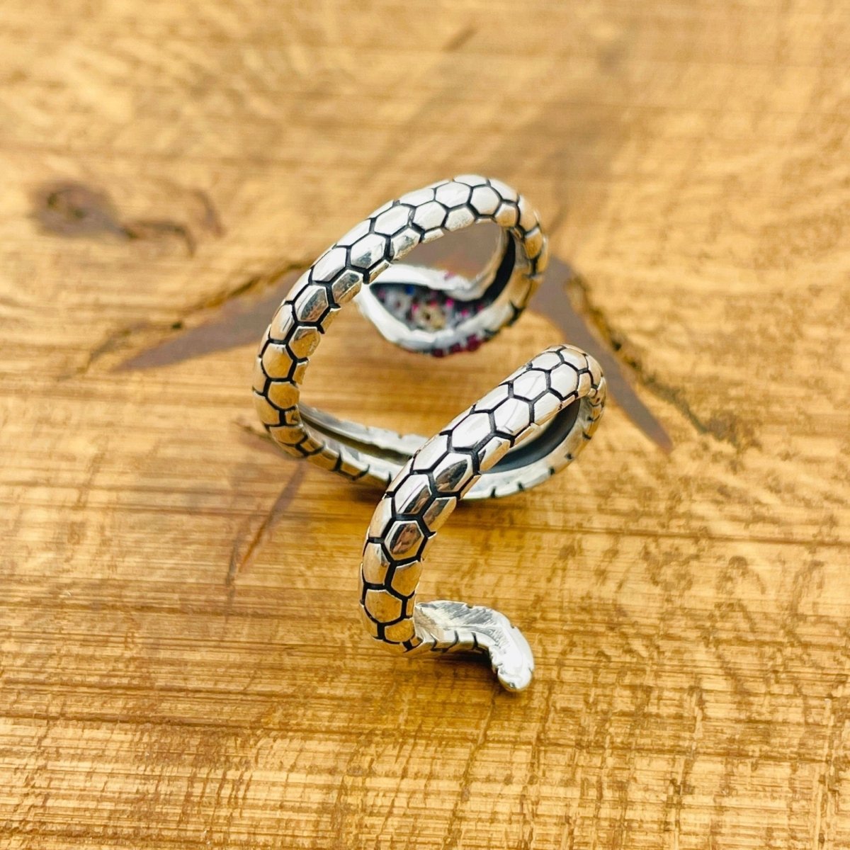 Adjustable Amethyst Snake Ring - TryAladdin