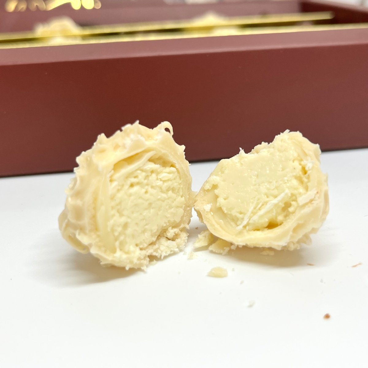 Ema Chocolate Milk and White Chocolate Truffles with Coconut Cream Filled - Merry Christmas Box - 250g - TryAladdin