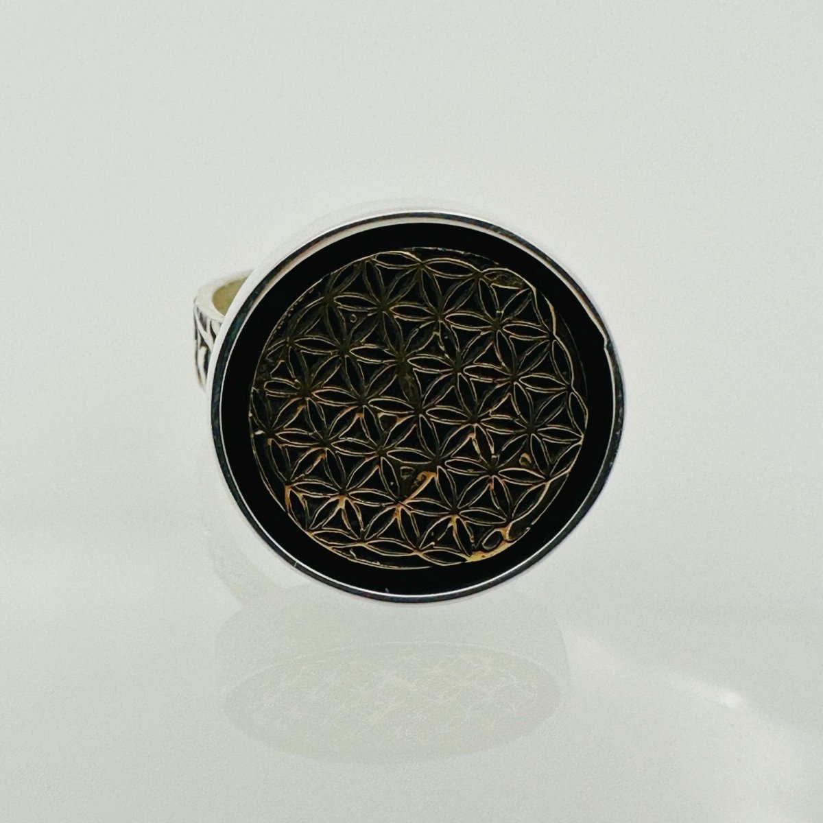 Flower Of Life Signet Silver Ring - TryAladdin