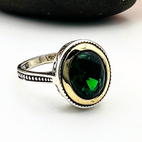 Green Emerald Oval Ring - TryAladdin