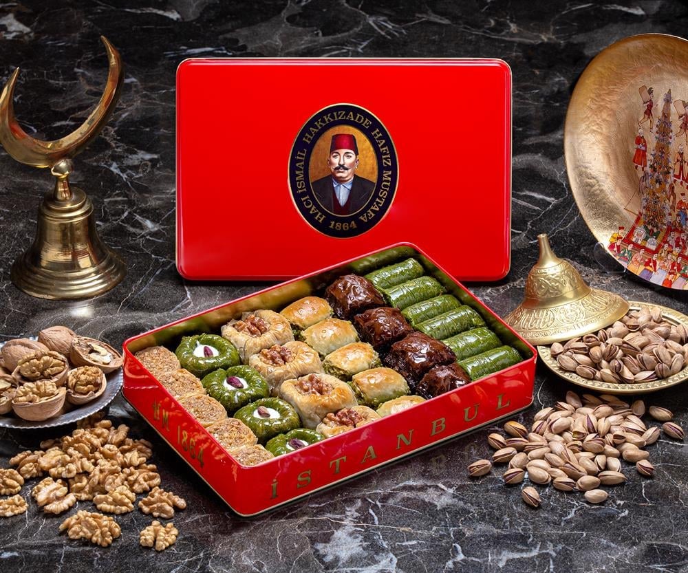 Hafiz Mustafa | Premium Pistachio Walnut Baklava Assortment (Medium Box) - TryAladdin