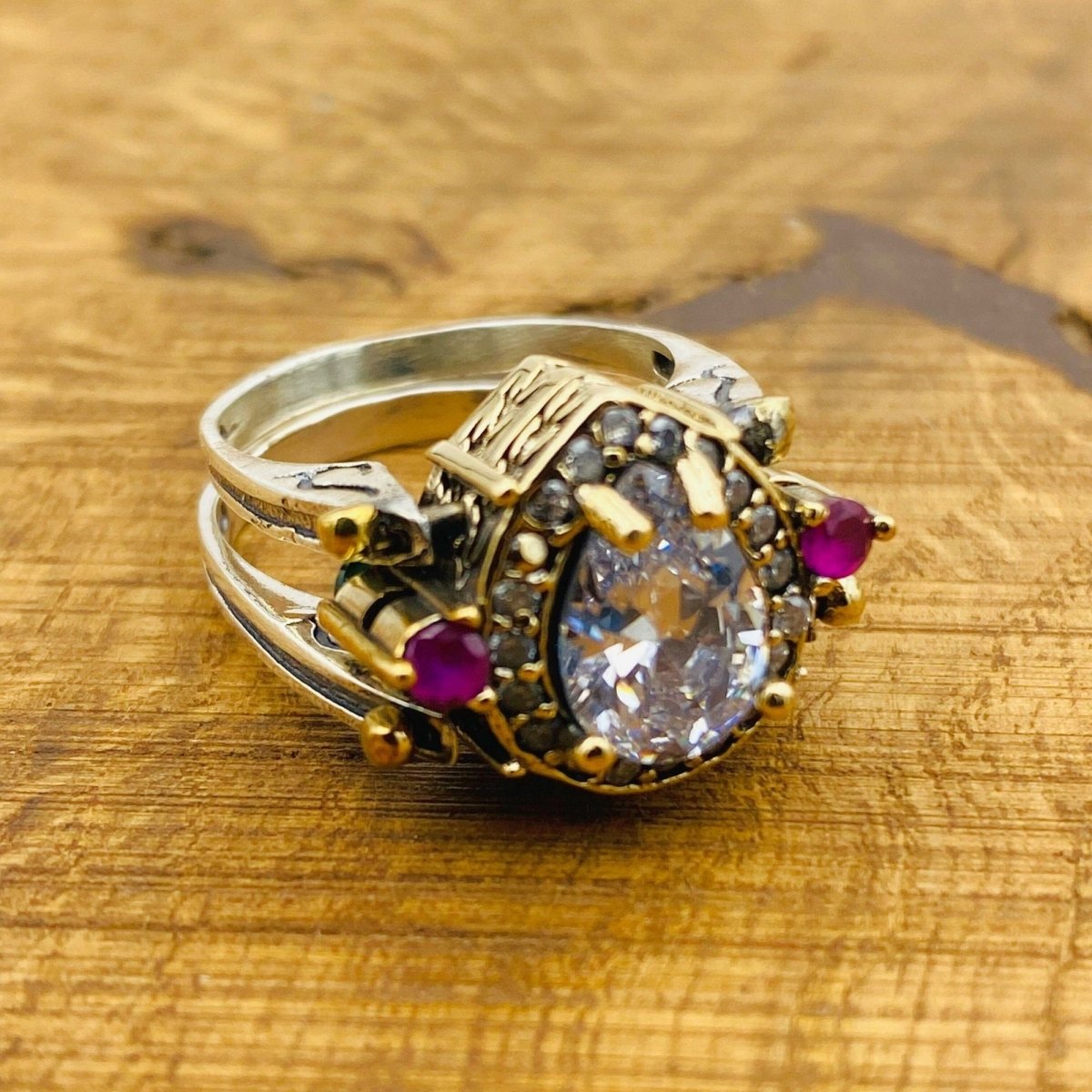 Handcrafted Multi Stone Reversible Ring - TryAladdin