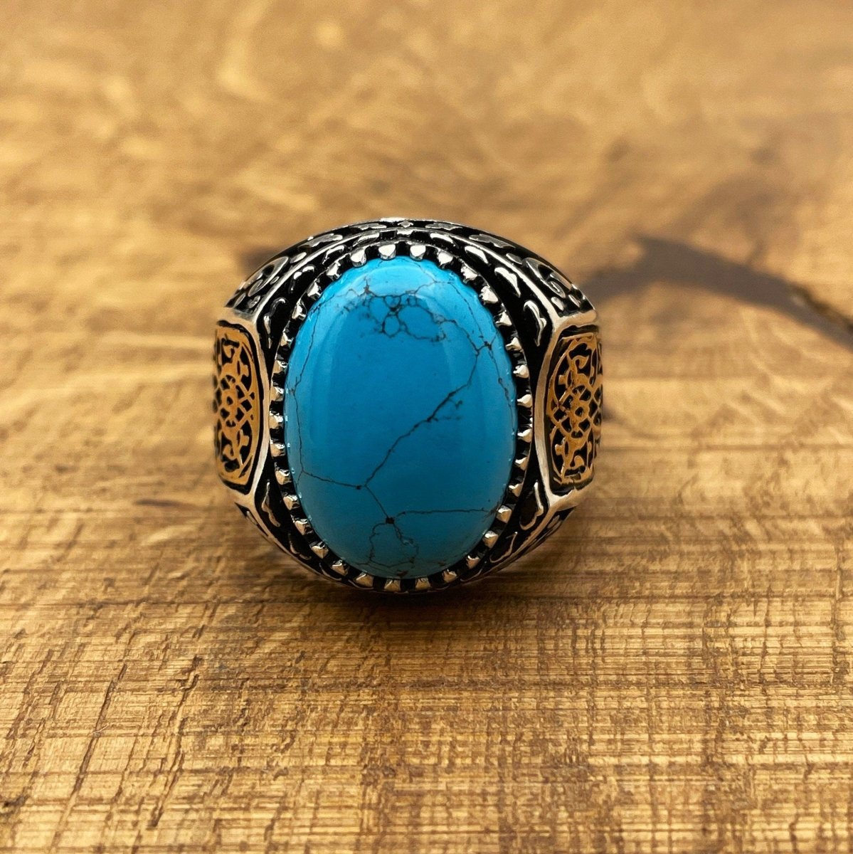 Handmade Men's Oval Blue Turquoise Silver Ring - TryAladdin