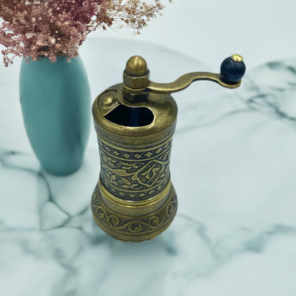 Lavina | Spice/Coffee Grinder Traditional Ottoman Style Copper Bronze Color (10 cm) - TryAladdin