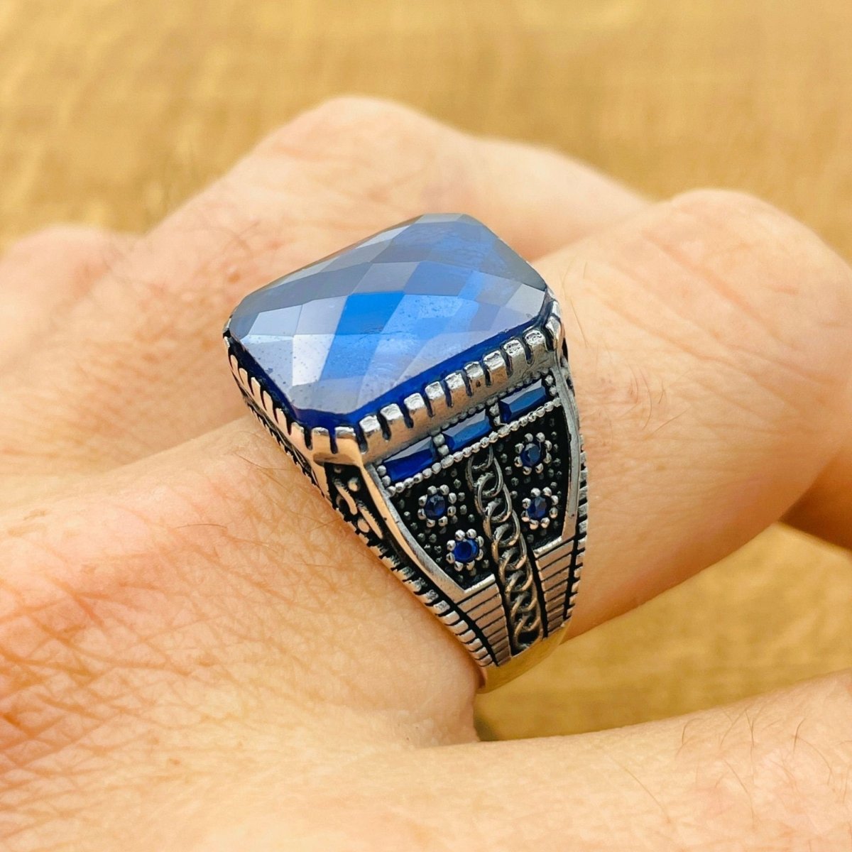 Men's Blue Zircon Silver Ring - TryAladdin