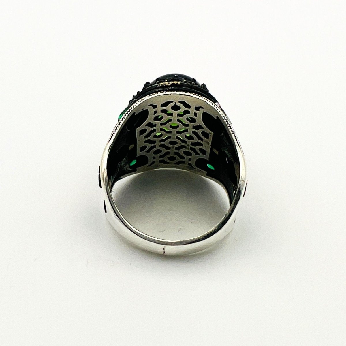 Men's Green Agate Silver Ring - TryAladdin