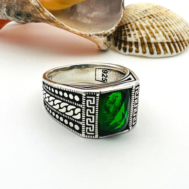 Men's Green Emerald Gemstone Ring - TryAladdin