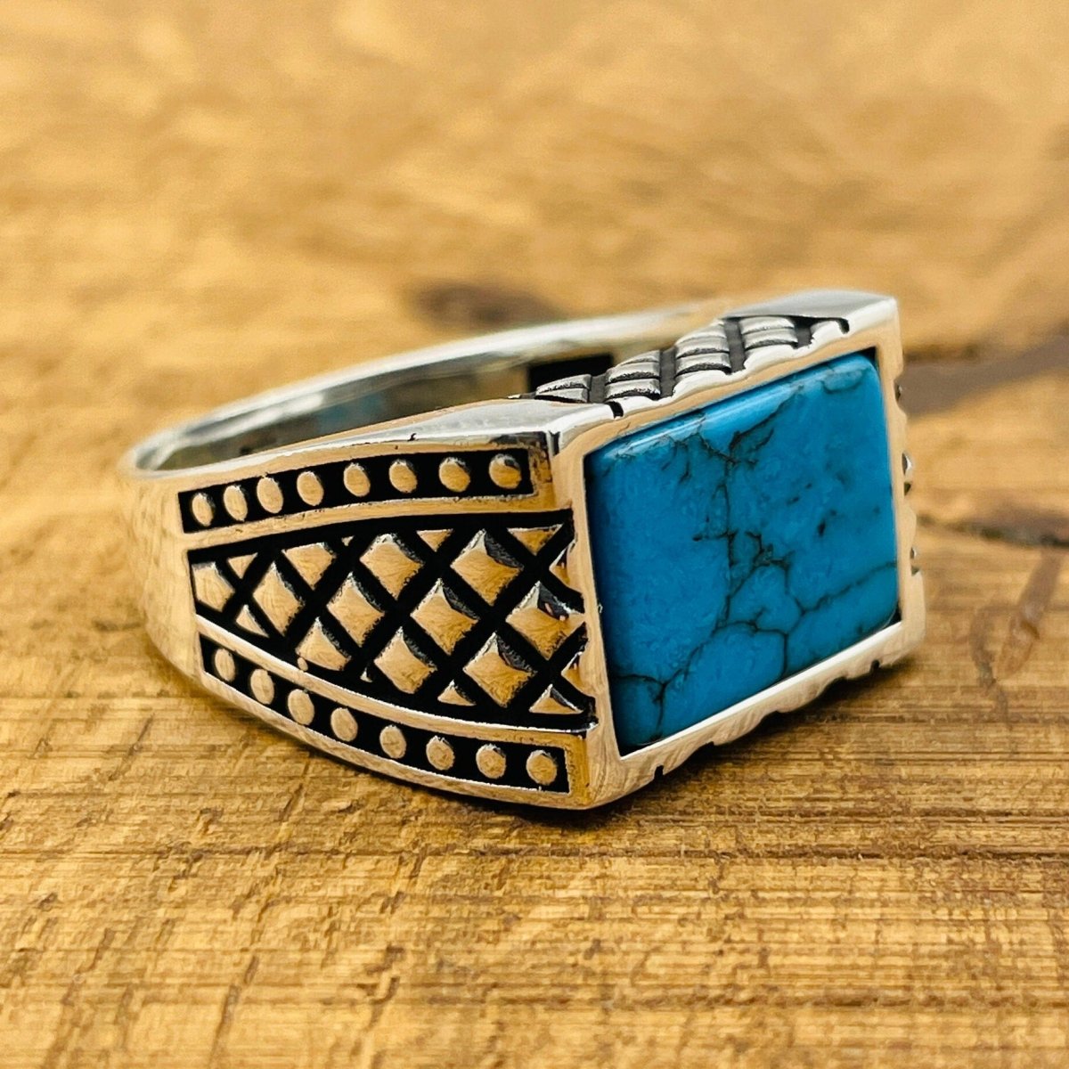 Men's Rectangle Blue Turquoise Stone Ring - TryAladdin