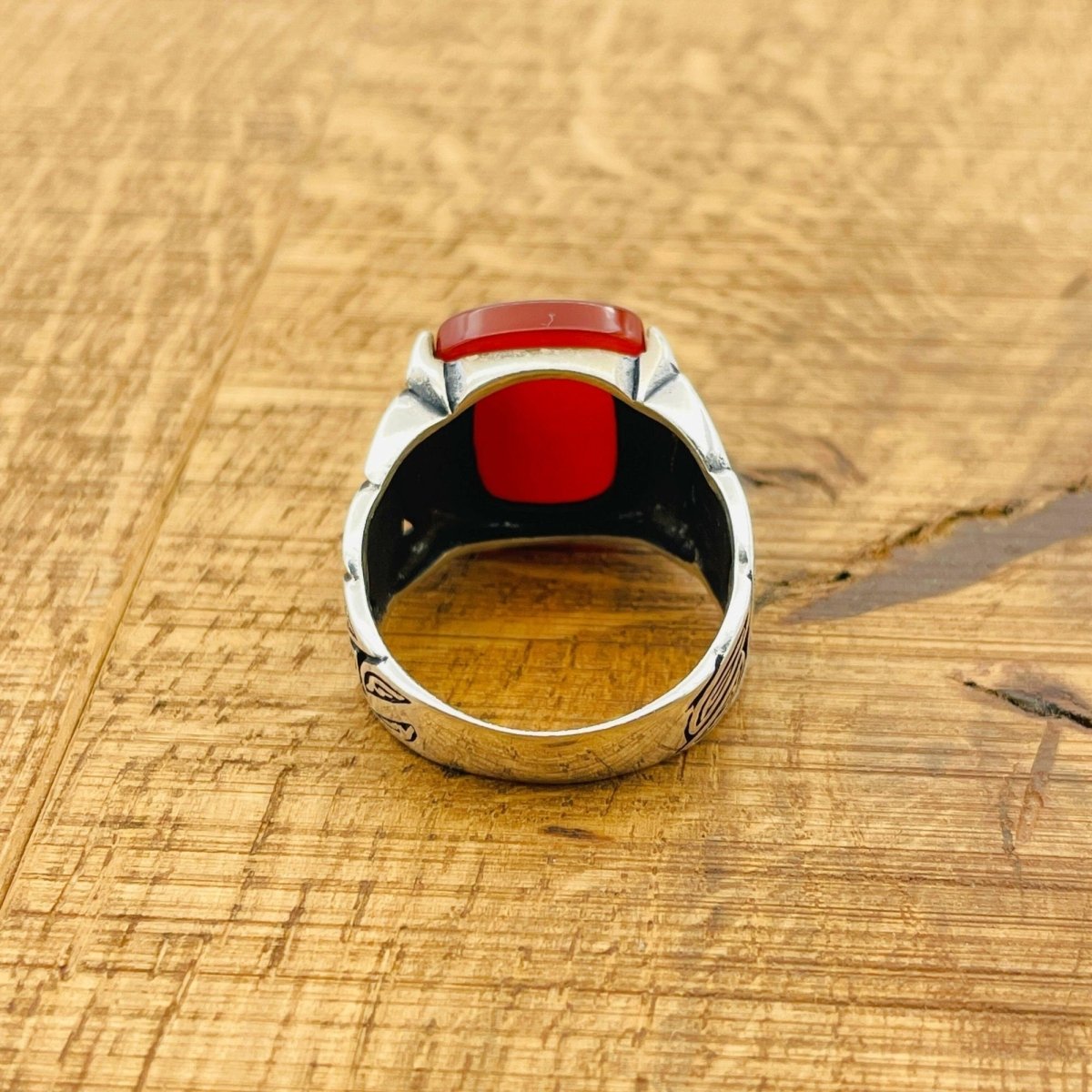 Men's Red Square Agate Ring - TryAladdin