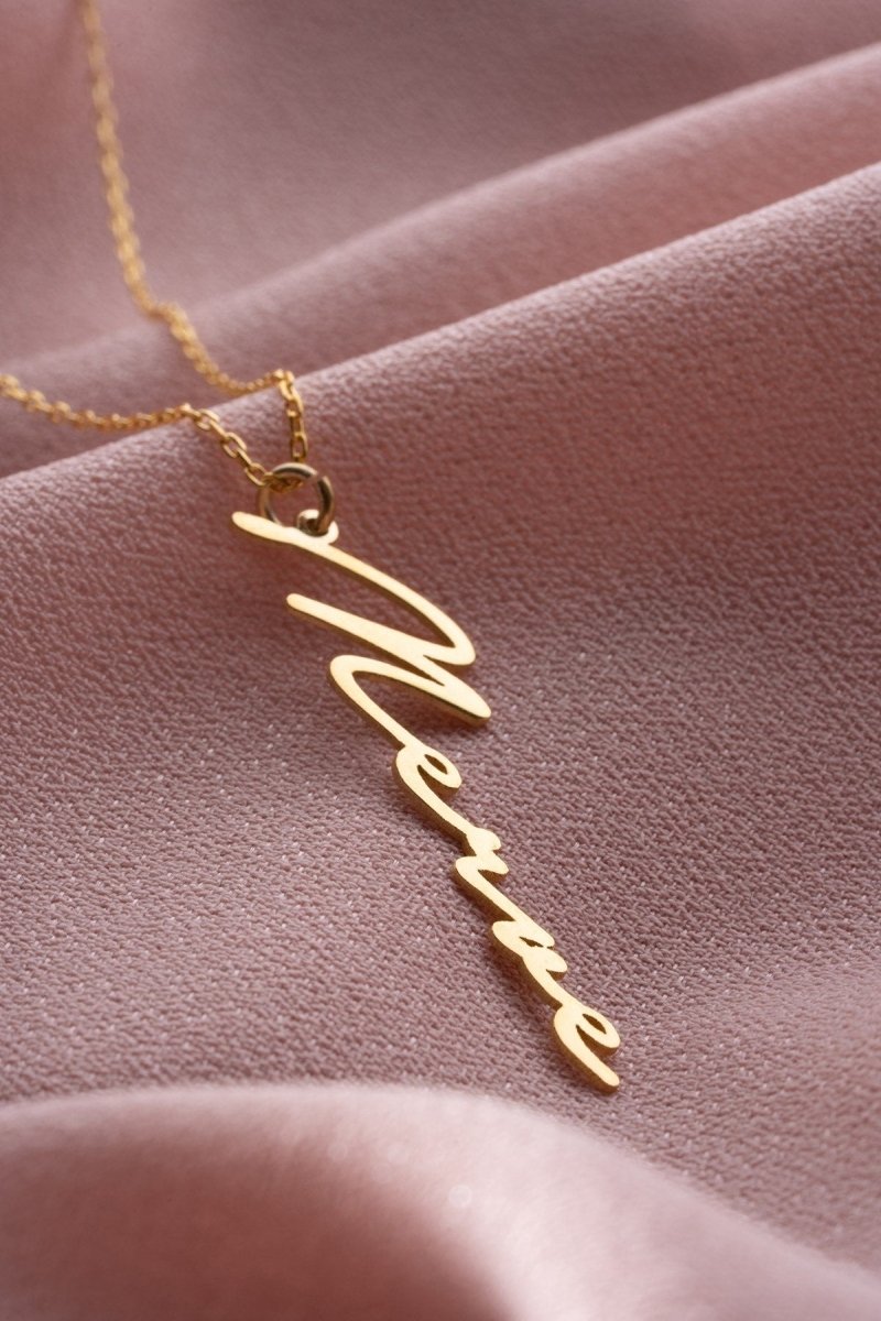 Nereze | Personalized Handwritten Vertical Name Necklace - TryAladdin