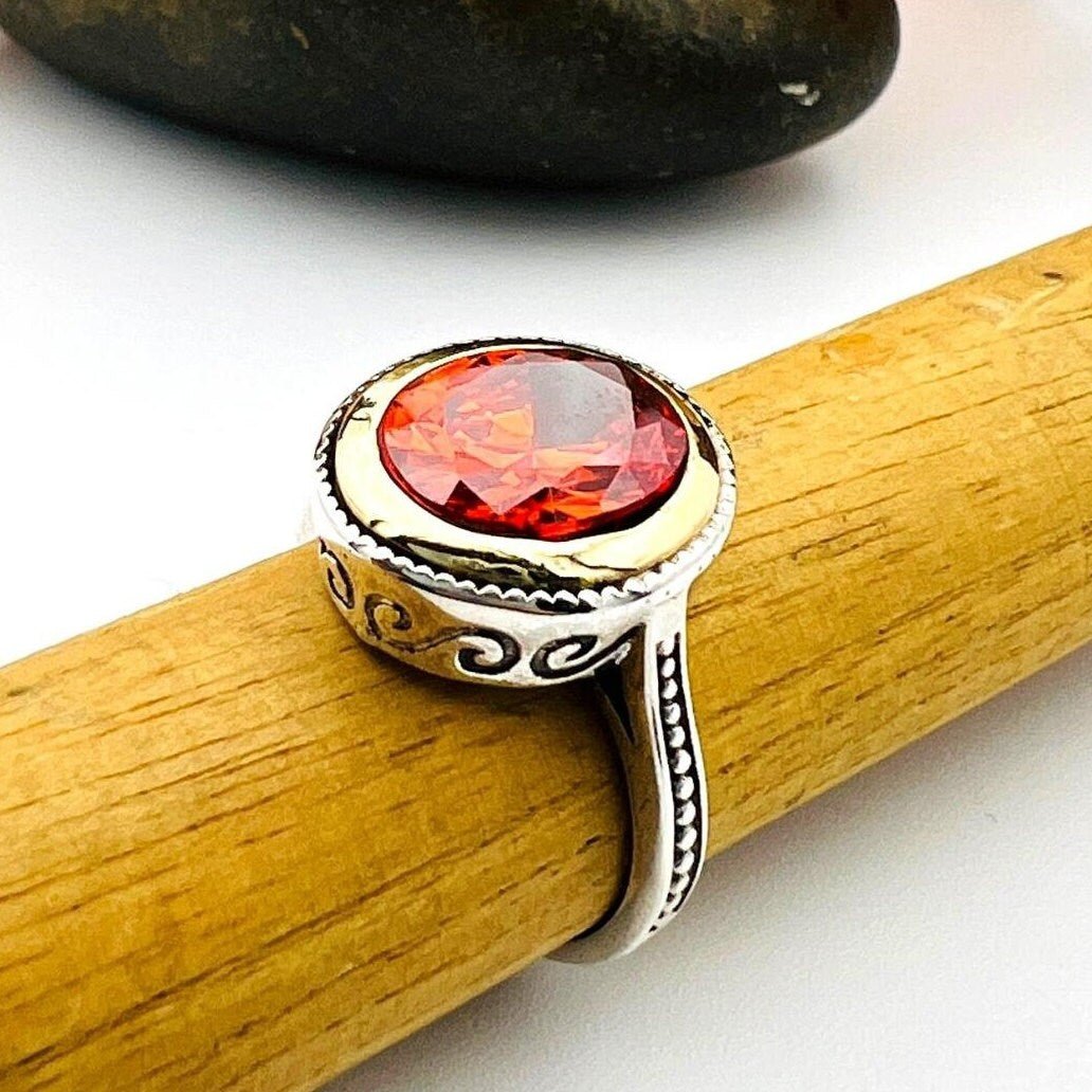 Red Ruby Oval Stone Women's Ring - TryAladdin