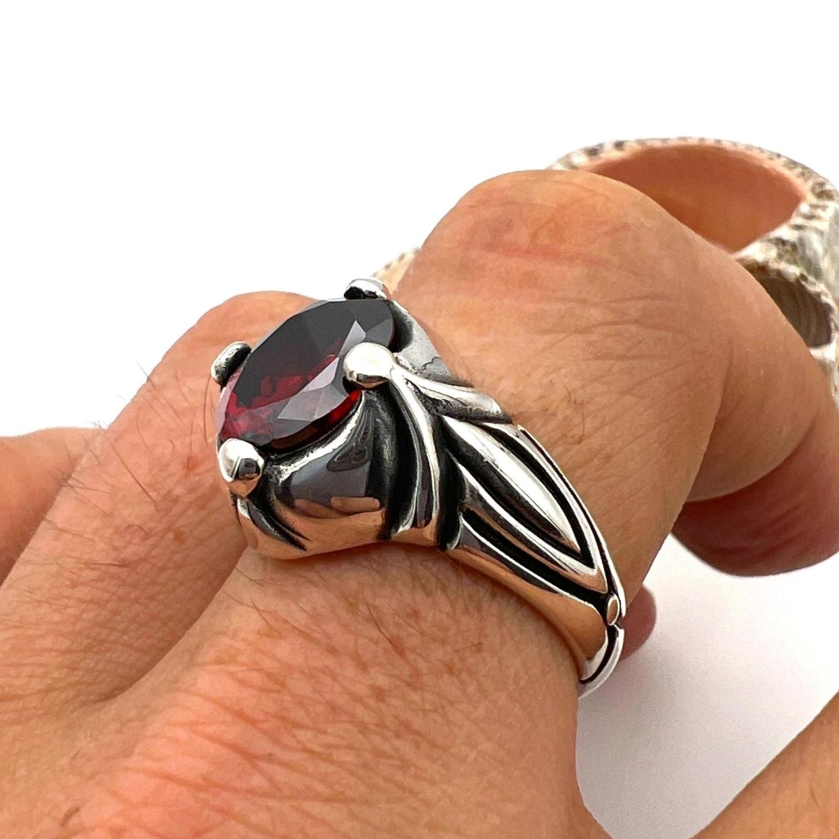 Ruby Silver Men's Ring - TryAladdin