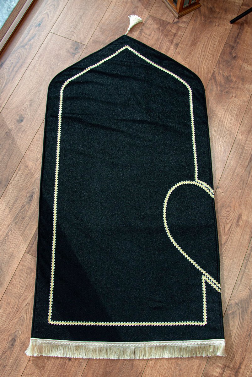 Special for Couples Sponge Soft Textured Velvet Heart Prayer Rug Set Black Cream - TryAladdin