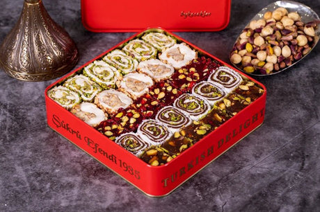 Sukru Efendi 1935 | Assorted Turkish Delight with Pistachio and Hazelnut in Gift Metal Box - TryAladdin