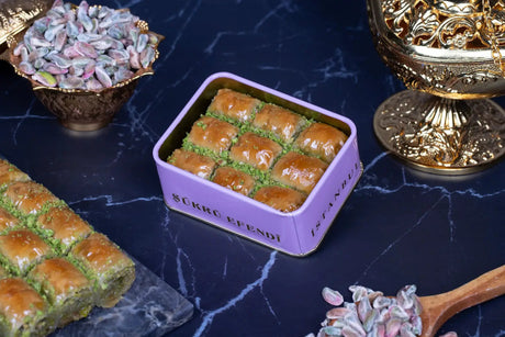 Sukru Efendi 1935 | Baklava Treat With Pistachio in Gift Metal Box - TryAladdin