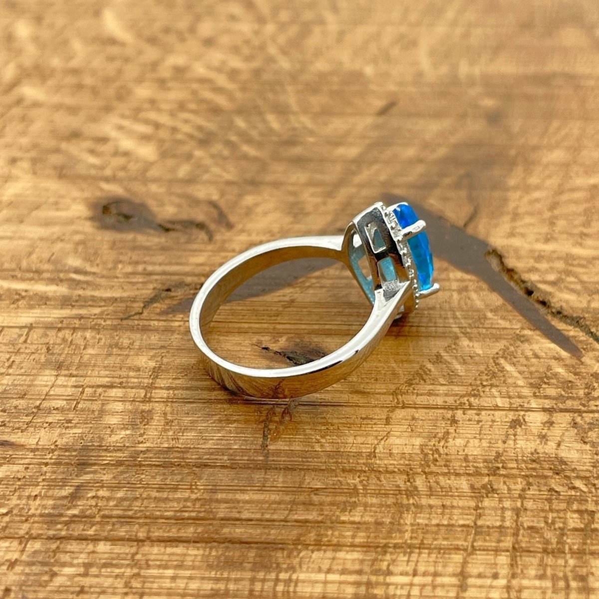 Women's Aquamarine Ring - TryAladdin