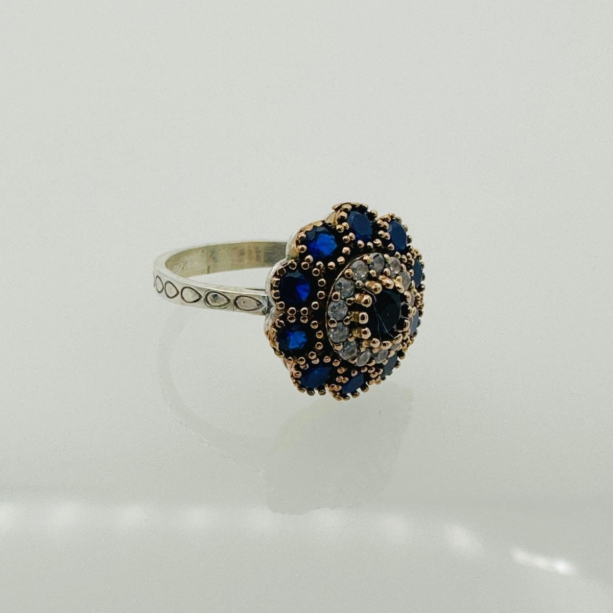 Women's Blue Sapphire Silver Ring - TryAladdin