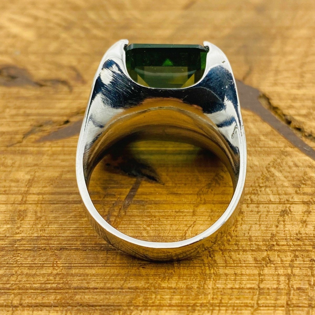 Women's Green Peridot Silver Ring - TryAladdin