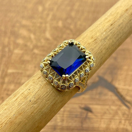 Women's Sapphire Ring - TryAladdin