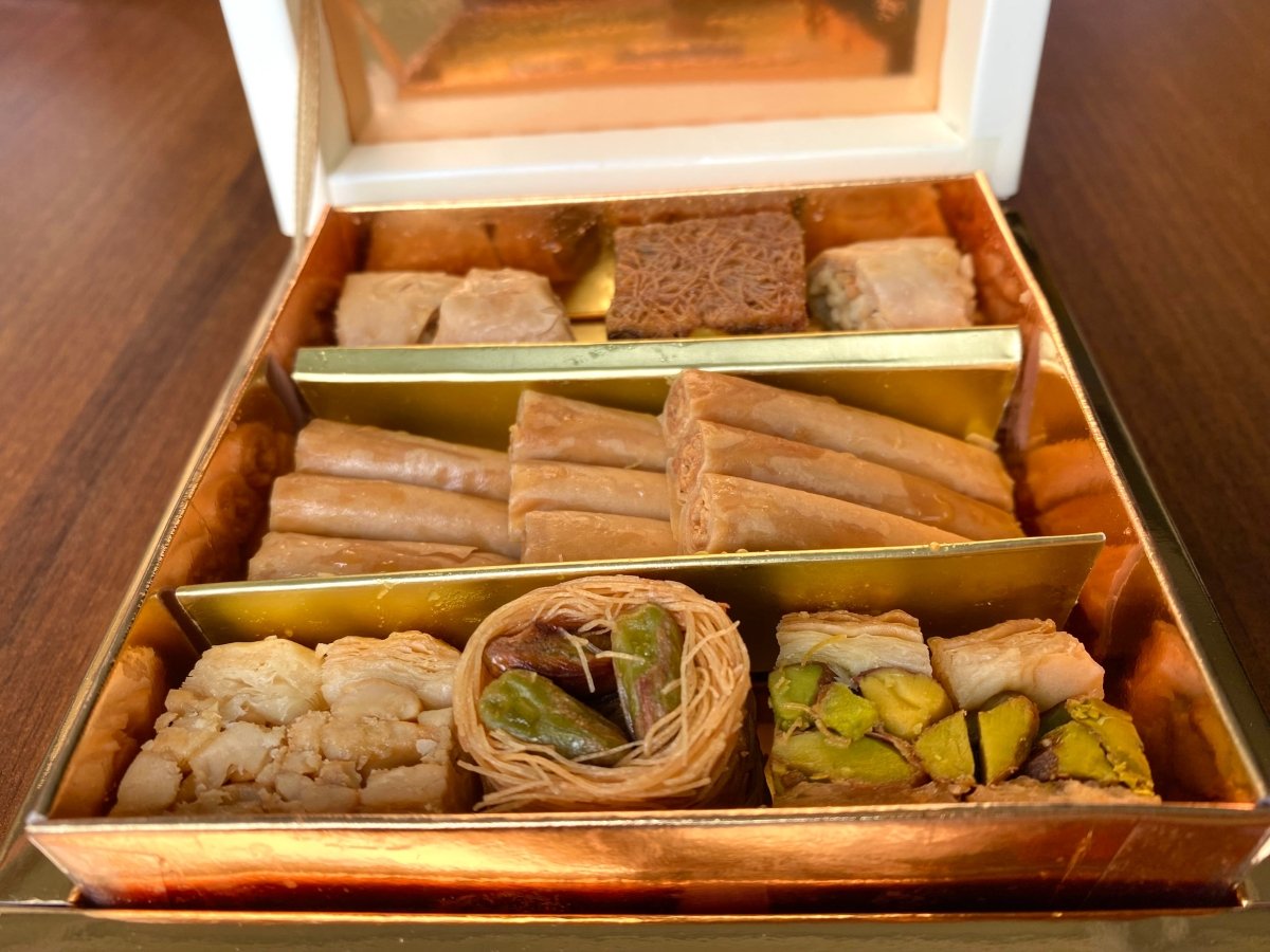 Zaitoune | Gourmet Mix Baklava - Exclusive Gift Box - TryAladdin