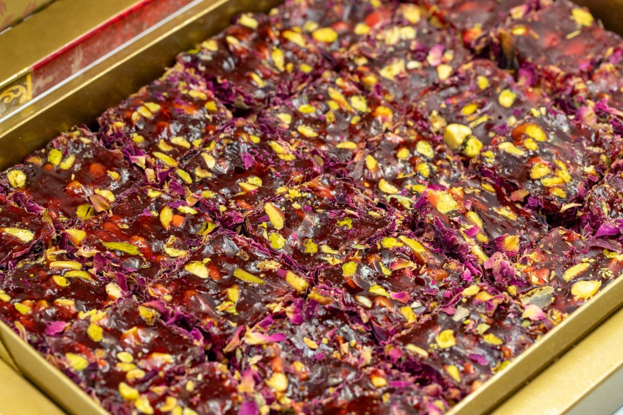 Eyup Sultan Turkish Delight Pistachio Pomegranate Wick with Rose Petals - The Indispensable Dessert - TryAladdin