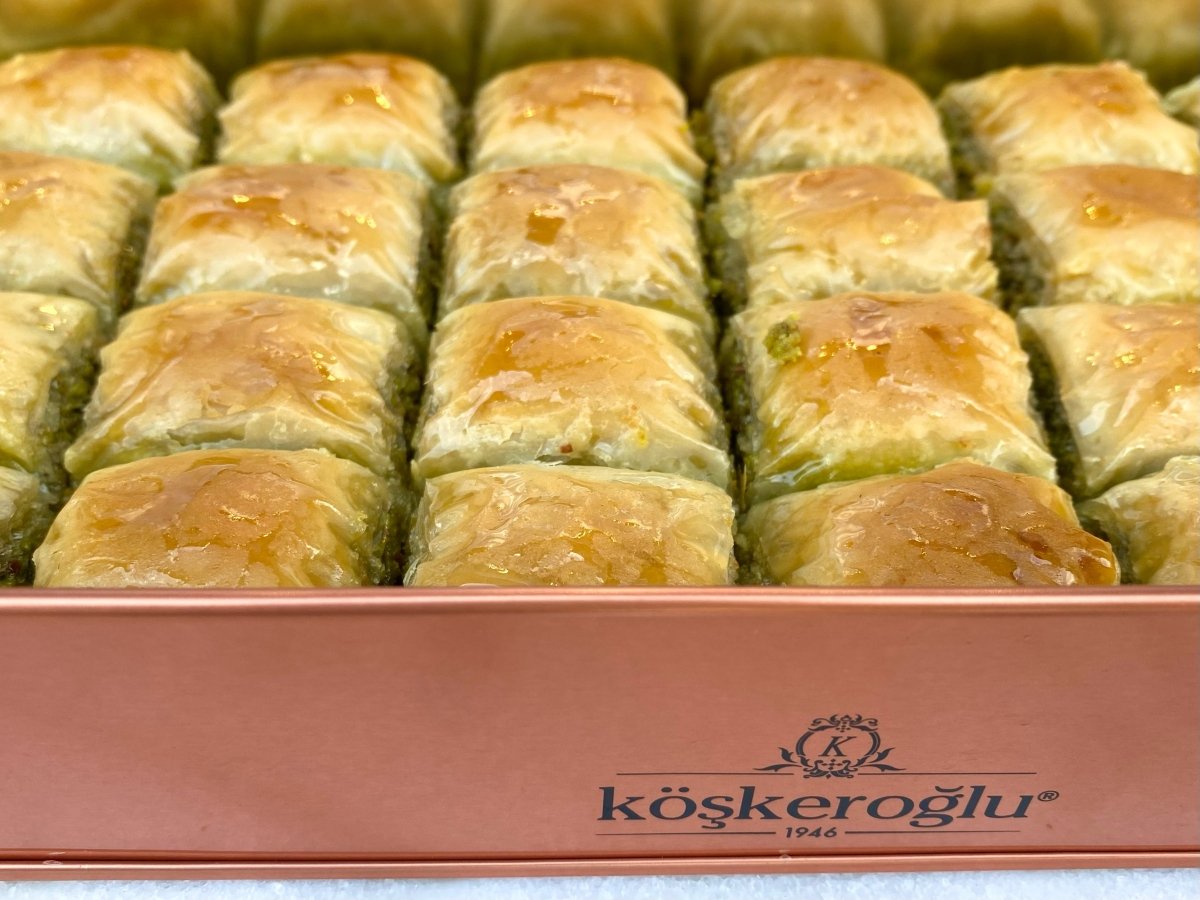 Koskeroglu | Special Prince Baklava with Pistachio in Gift Metal Box - TryAladdin